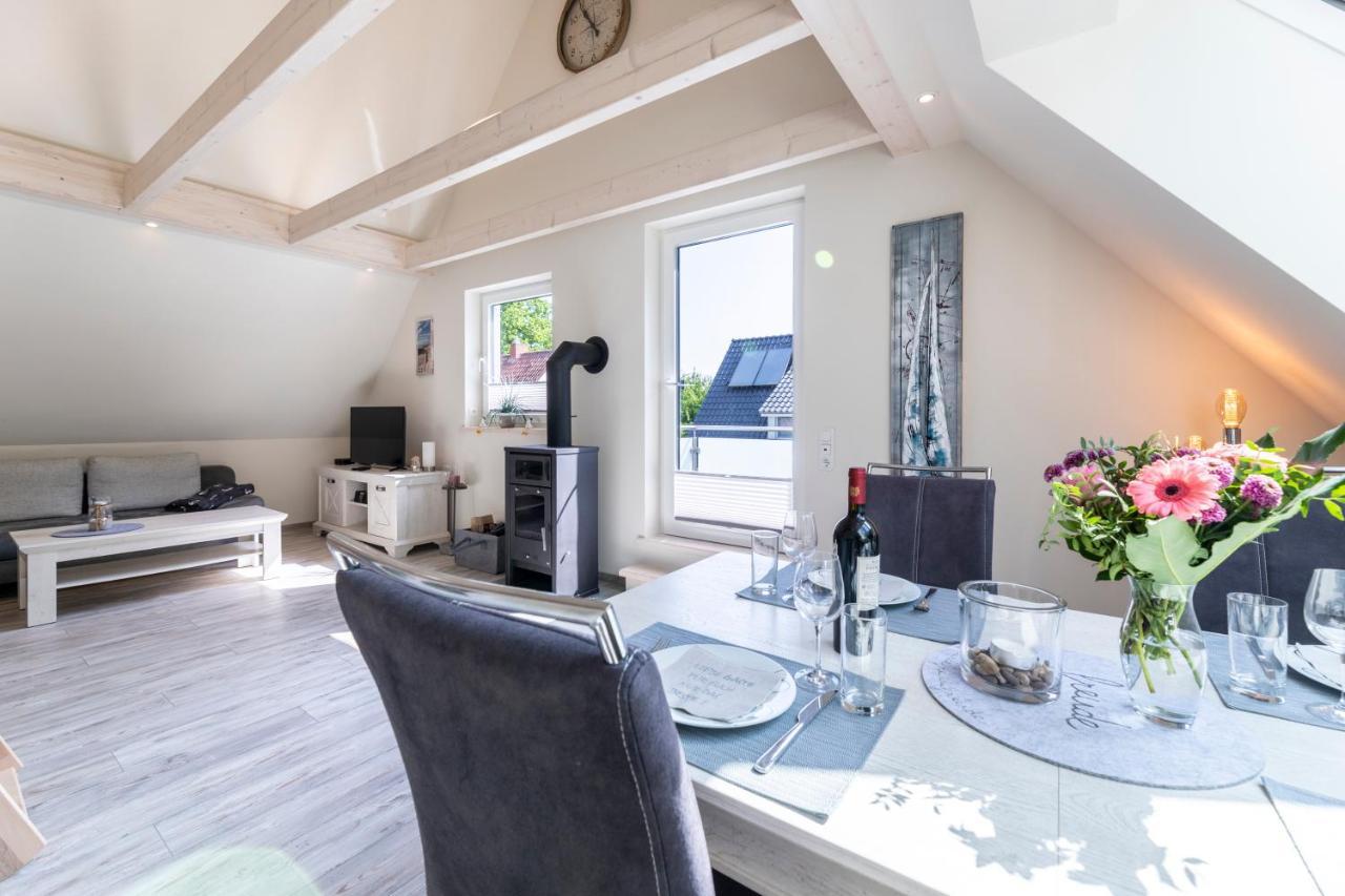 Haus Hamburg Wohnung 2 โฮวัคท์ ภายนอก รูปภาพ